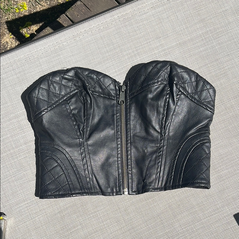 Guess Black Quilted Vegan Leather Crop Top Zip Up Strapless Bustier